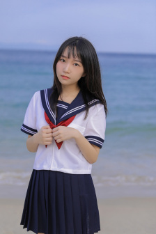 楼梯上和少妇做爰视频